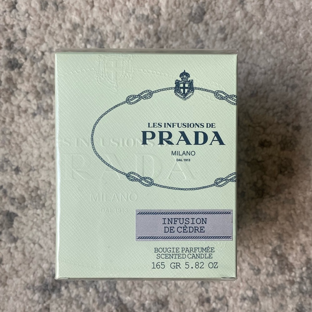 Prada Les Infusions de Cèdre Scented Candle